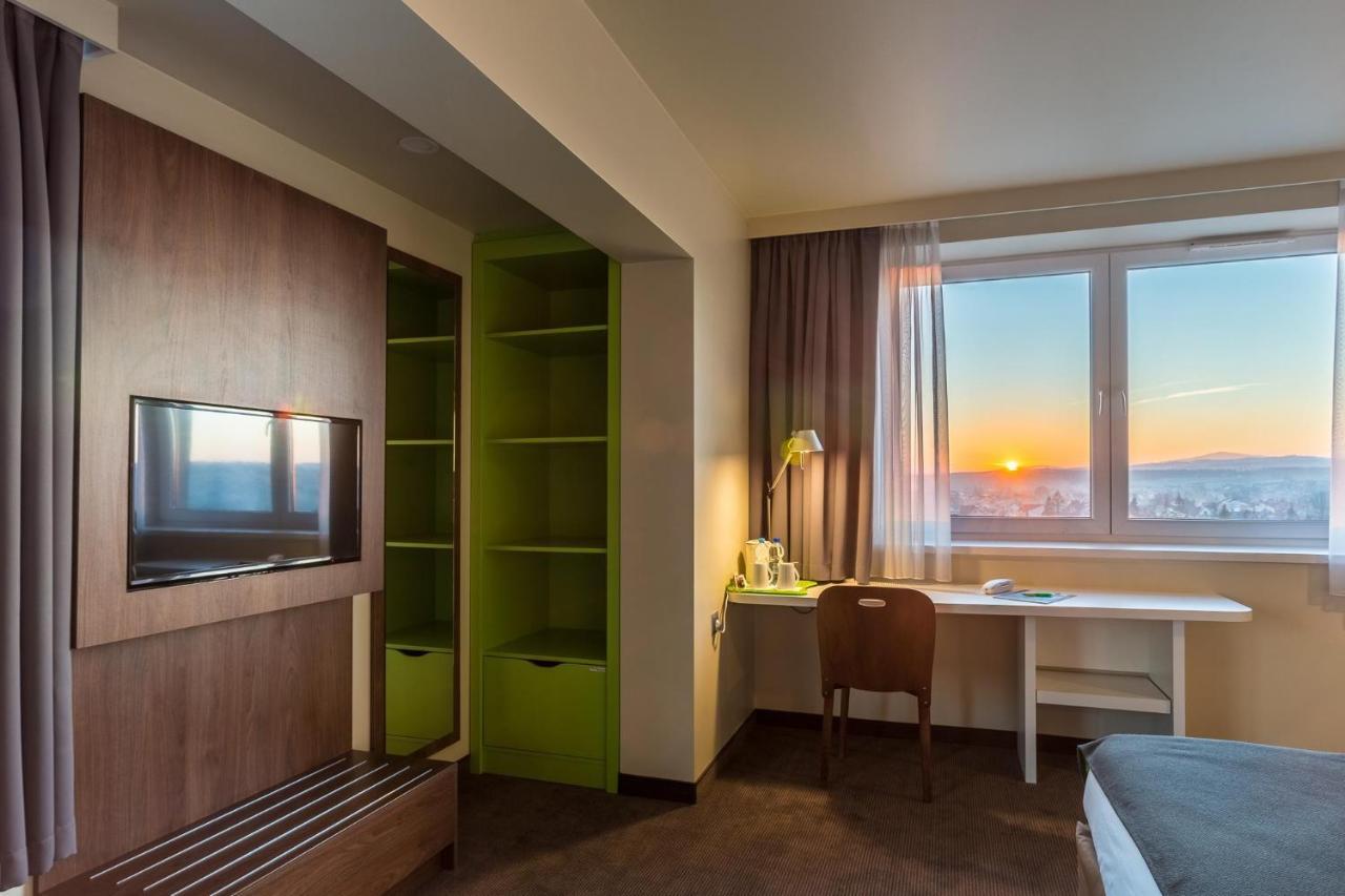 B&B Hotel Nowy Targ Centrum מראה חיצוני תמונה