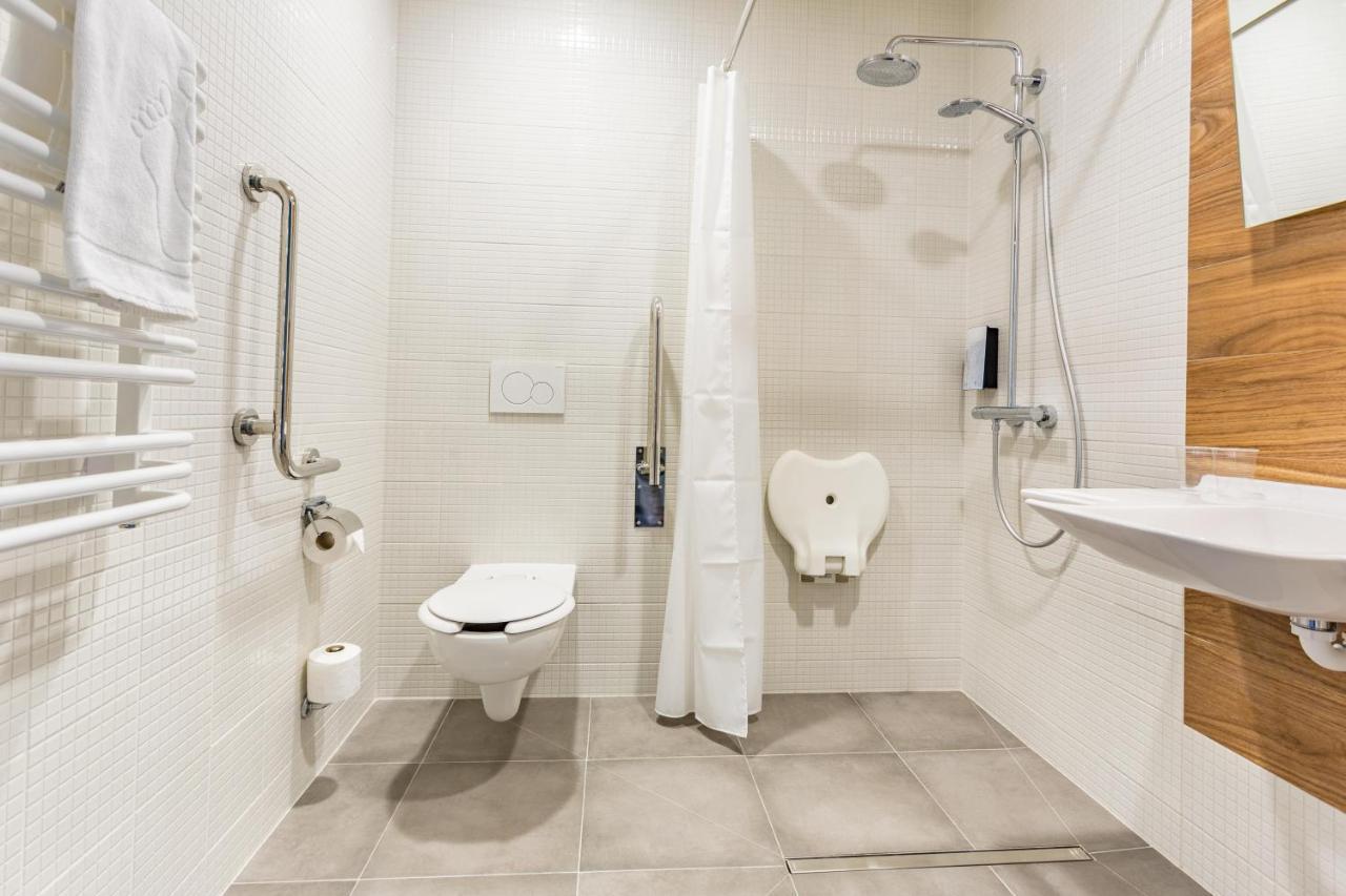 B&B Hotel Nowy Targ Centrum מראה חיצוני תמונה